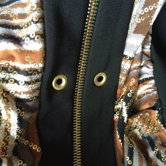 Joseph Ribkoff Womens Gold Sequin Print Top Sz 8 Zig Zag Pattern 3\4 Sleeve Zip - Picture 6 of 6